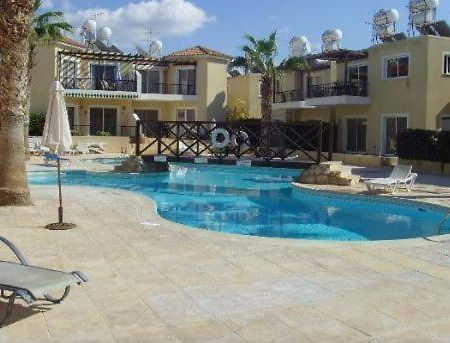 Sirena Sunrise Prestige Apartments Paphos Buitenkant foto