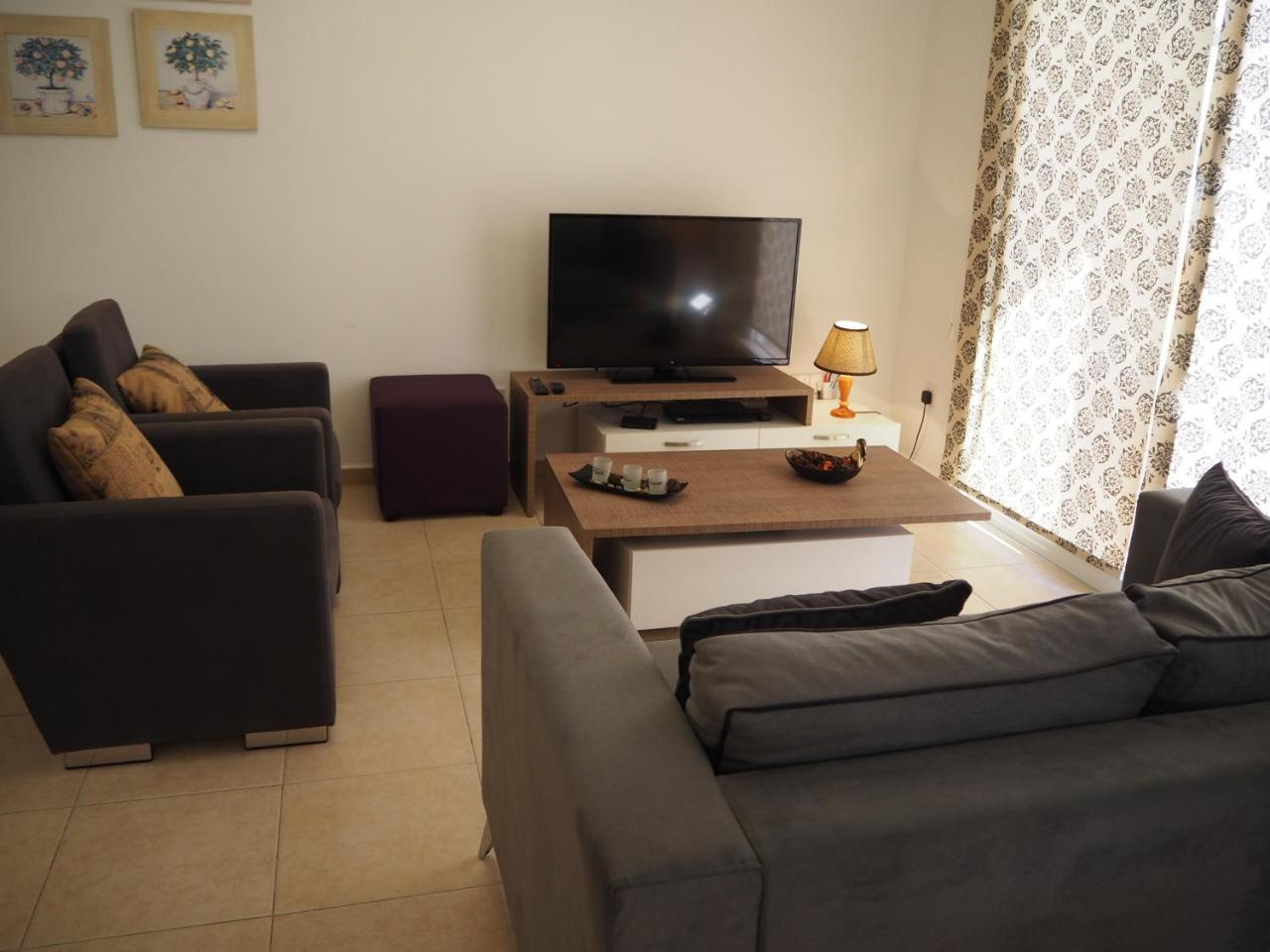 Sirena Sunrise Prestige Apartments Paphos Buitenkant foto